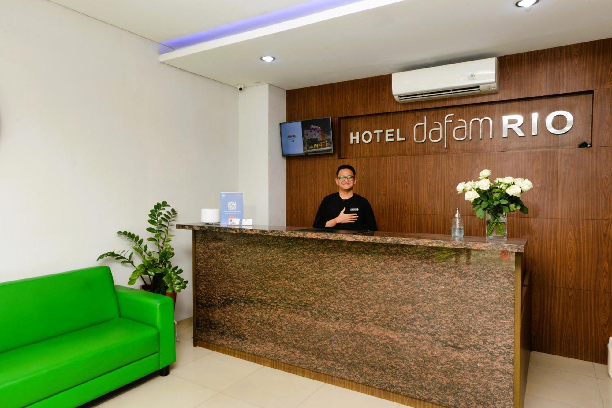 Hotel Dafam Rio Μπαντούνγκ Εξωτερικό φωτογραφία